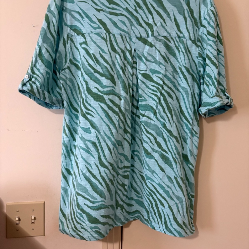 Chico's zebra print tunic, size 2 - Picture 4 of 4